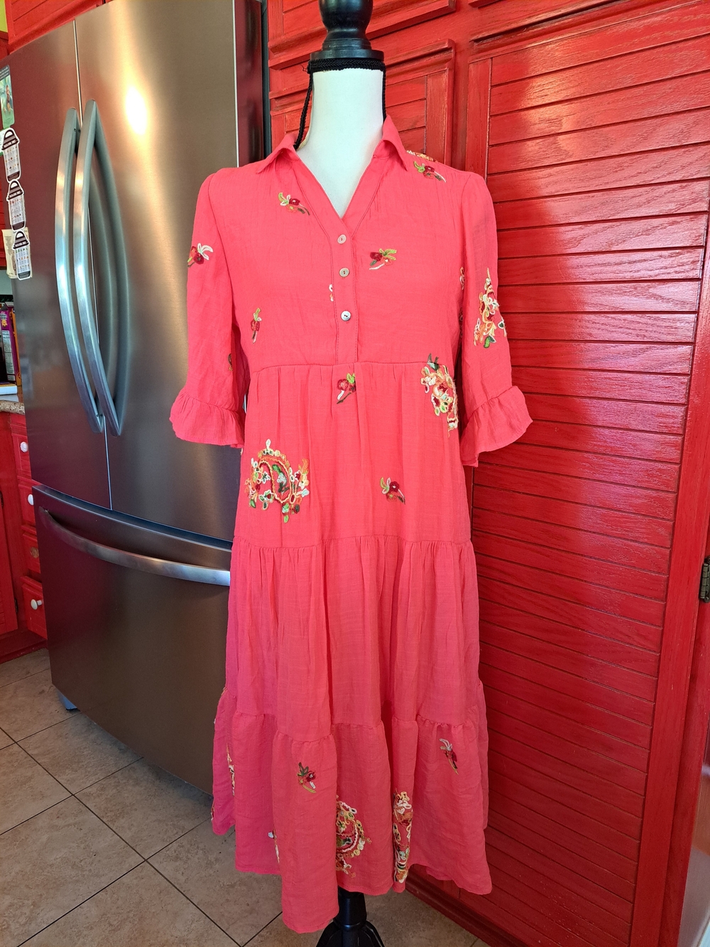 Figueroa & Flower Small Babydoll Boho Tiered Embroidered Collared Dress S